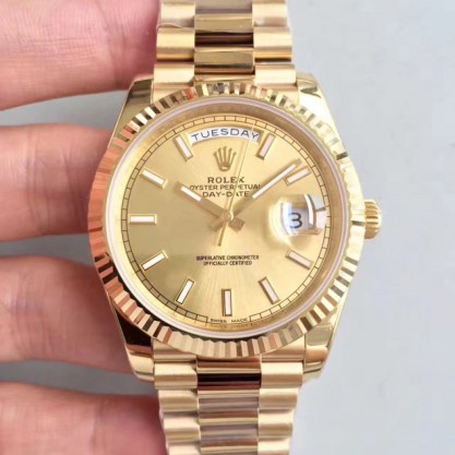 Rolex Day-Date 40 228238 N Yellow Gold Champagne Dial Swiss 3255