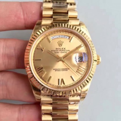 Rolex Day-Date 40 228238 2018 EW Yellow Gold Champagne Dial Swiss 3255
